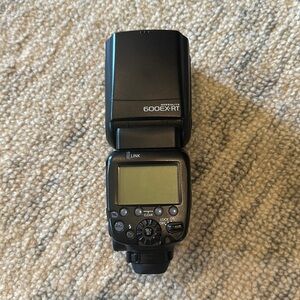 Canon 600EX-RT Speedlight